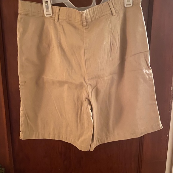 White Stag shorts size 14 - Picture 4 of 7
